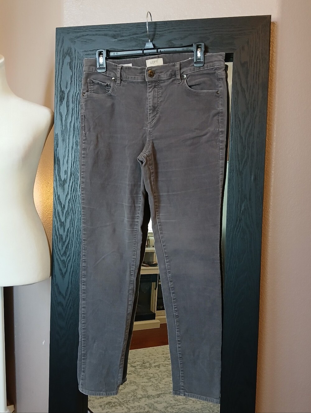 LOFT Outlet Grey Velour Sueded Jeans Sz 10 Pants